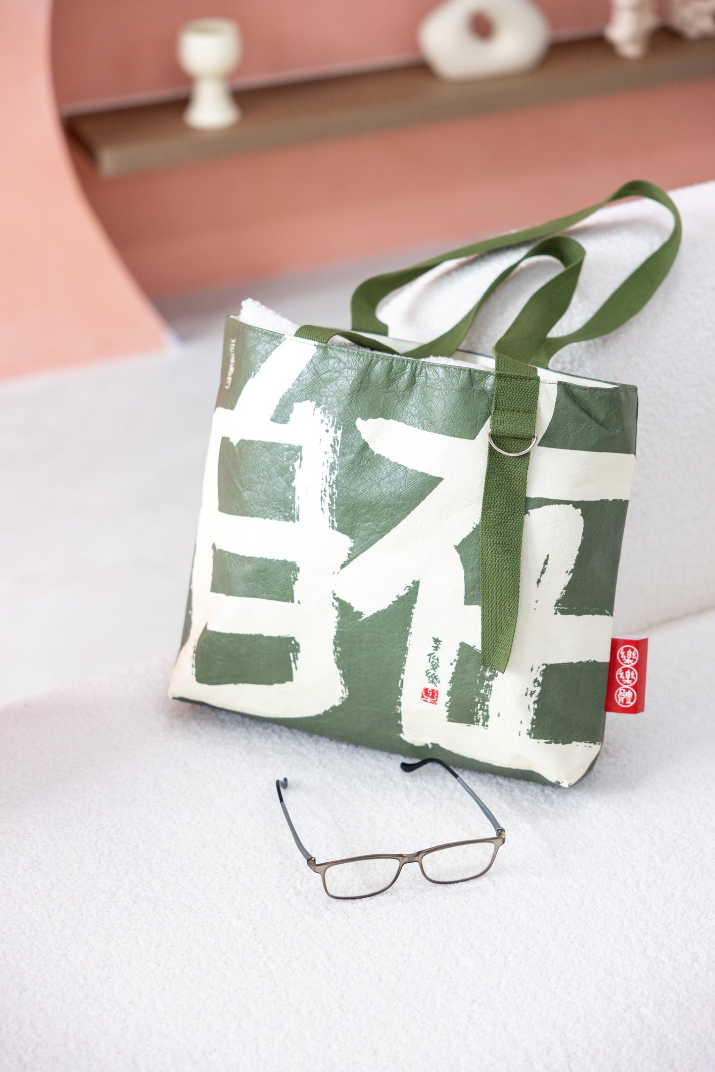Olive Green【新货到】双面 - 无忧~自在 手提包 橄榄绿 care free bag
